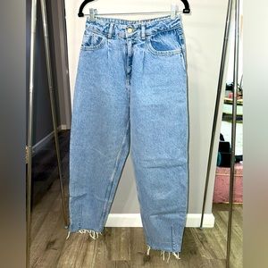 Women ZARA jeans Size 4